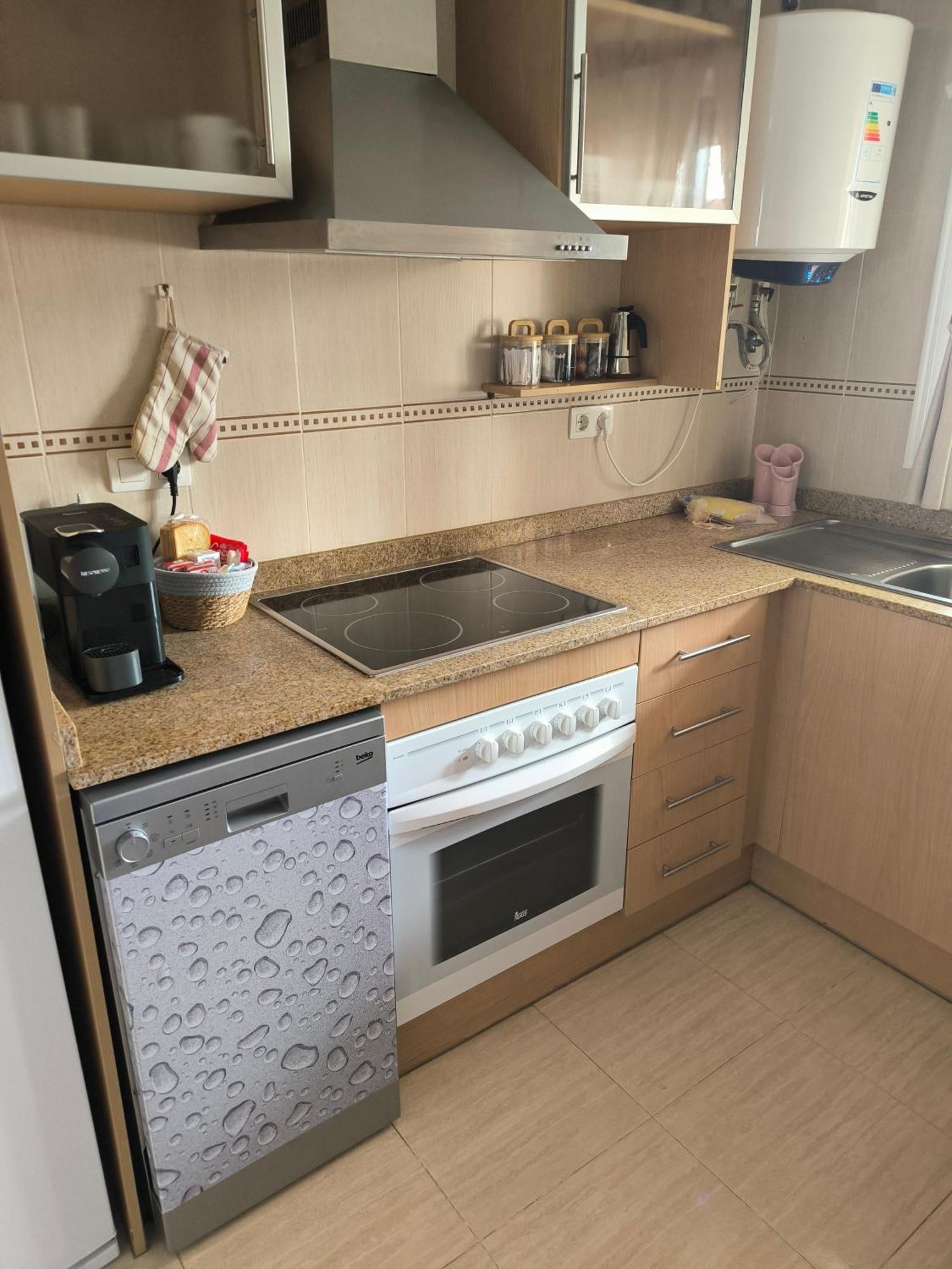 Magic World Apartamento Lyz Y Mar Оропеса дел Мар Екстериор снимка